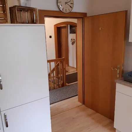 Διαμέρισμα In Altschonau Mit Grill Und Garten Neuschönau